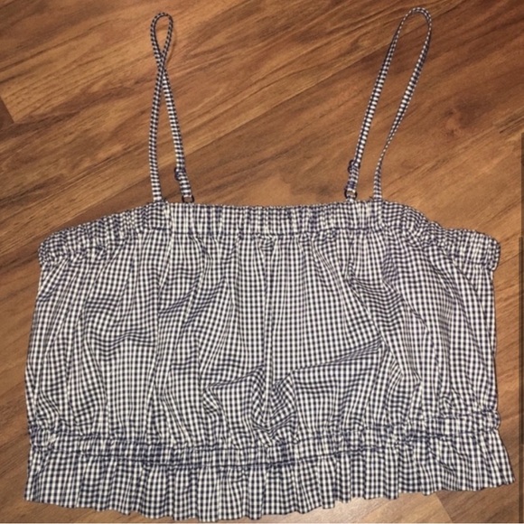 Urban Outfitters gingham crop top - Picture 3 of 4